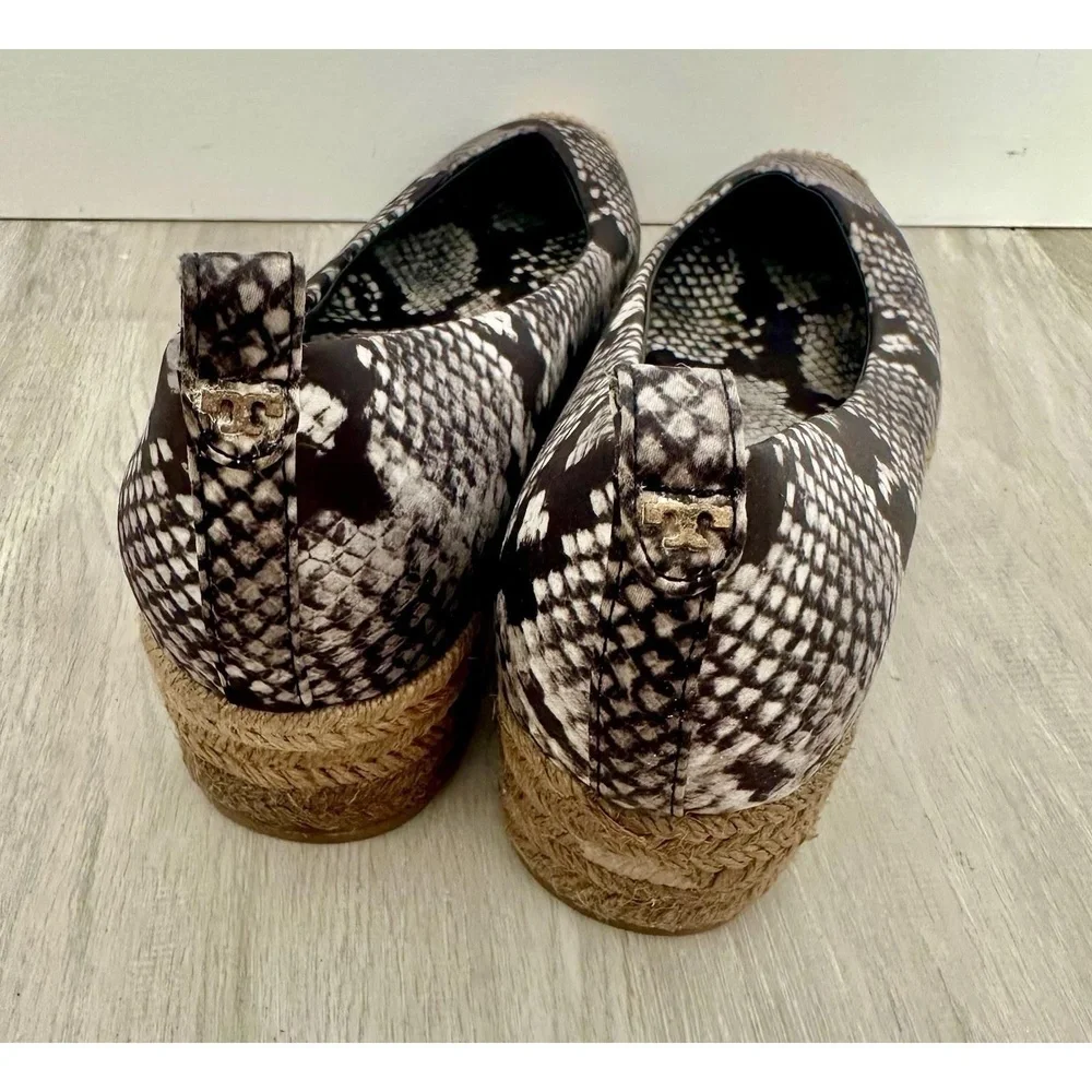 Tory Burch Womens 8.5 Heather Snake Print Wedge Espadrille Black Grey